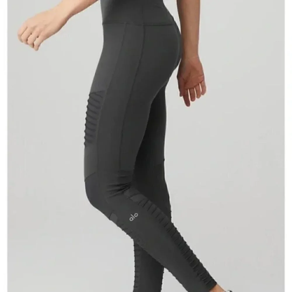 ALO Yoga High Waist Moto Leggings Size XS